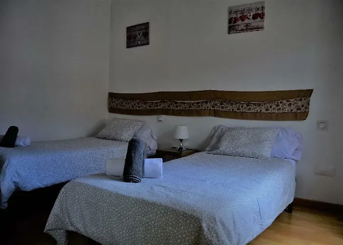 Dos Torres Pilar - Balcones Con Vistas Al Pilar Hotell