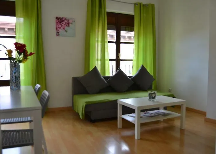 Dos Torres Pilar - Balcones Con Vistas Al Pilar Hotell *